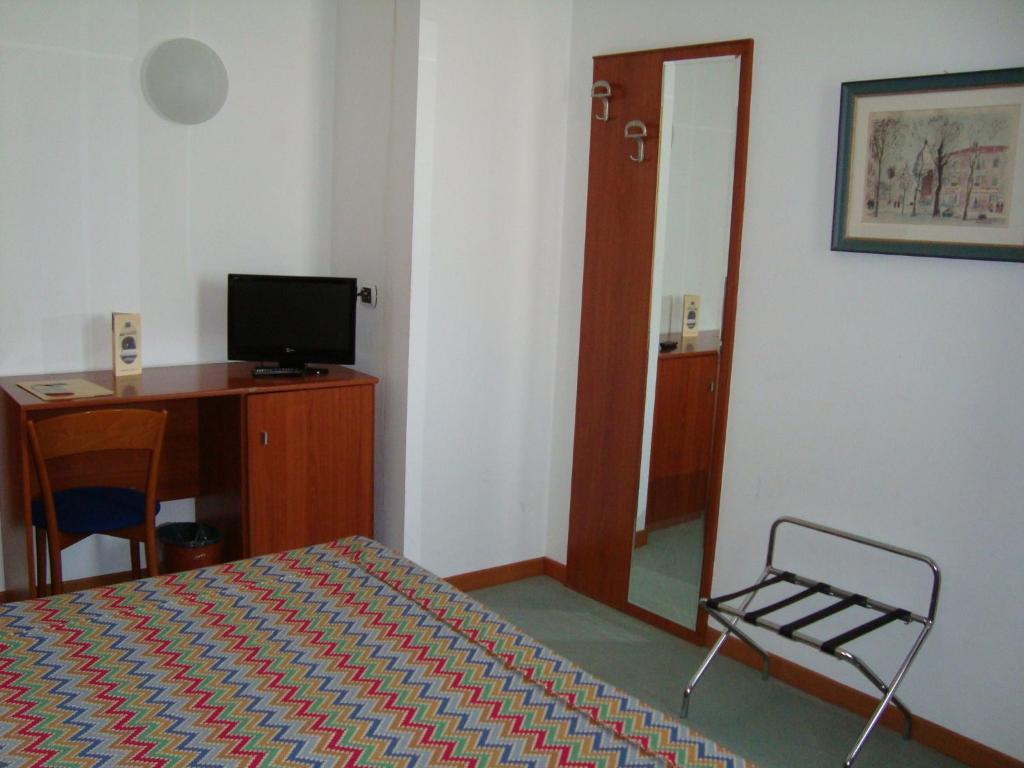 Hotel Naonis Cordenons Room photo