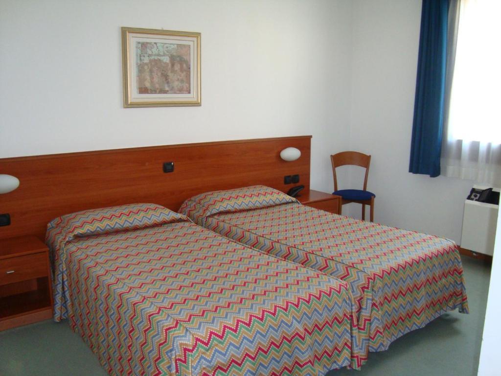 Hotel Naonis Cordenons Room photo