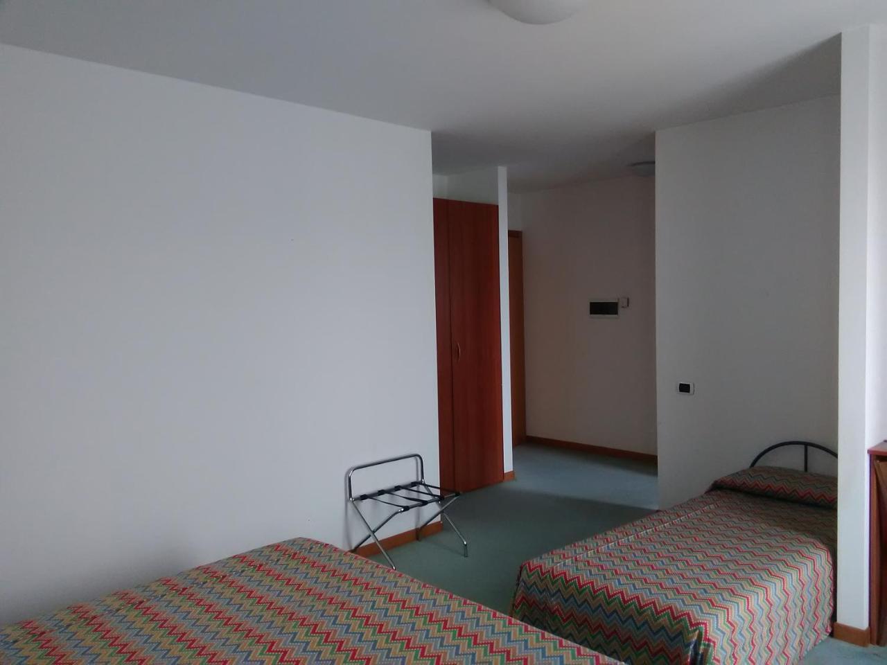 Hotel Naonis Cordenons Exterior photo